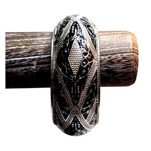 Black Enamel Silver Tone Wide Domed Hinged Bangle Clamper Bracelet